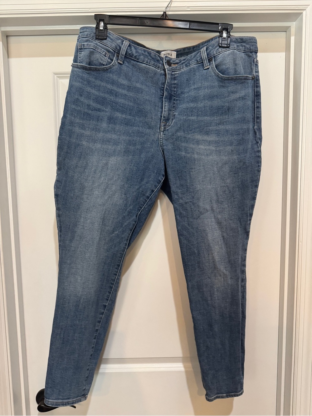 Pistola Classic Blue Women's Denim Jeans